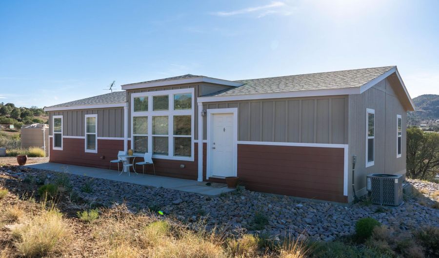 2215 N Smoki Trl, Chino Valley, AZ 86323 - 3 Beds, 2 Bath