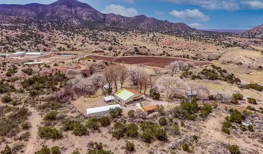 126 Round Mountain Rd, Bent, NM 88314 - 4 Beds, 3 Bath