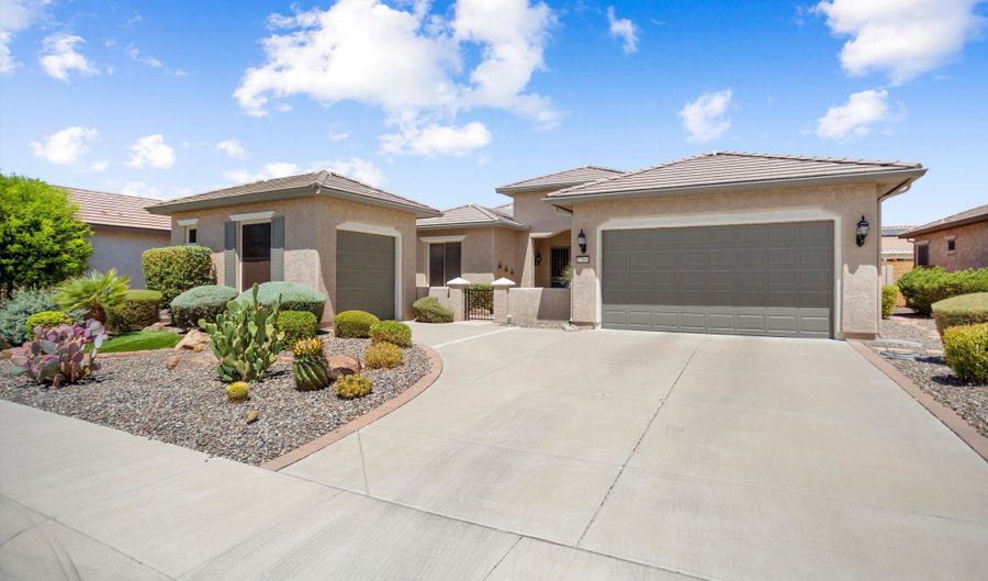 27068 W YUKON Dr, Buckeye, AZ 85396 - 2 Beds, 2 Bath