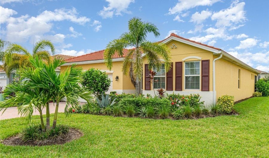3289 Apple Blossom Dr S, Alva, FL 33920 - 3 Beds, 2 Bath