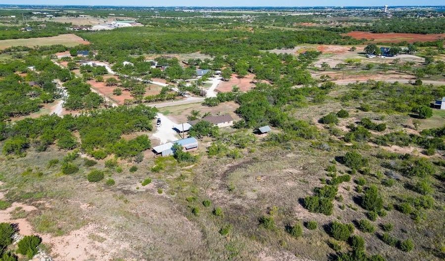 361 Foothill Rd, Abilene, TX 79602 - 3 Beds, 2 Bath