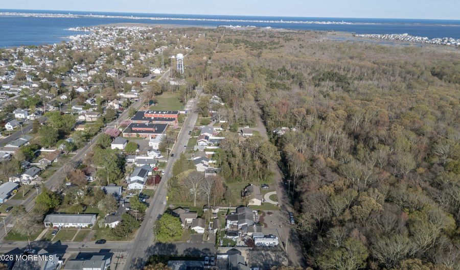 293 Louis Ave, Bayville, NJ 08721 - 3 Beds, 2 Bath