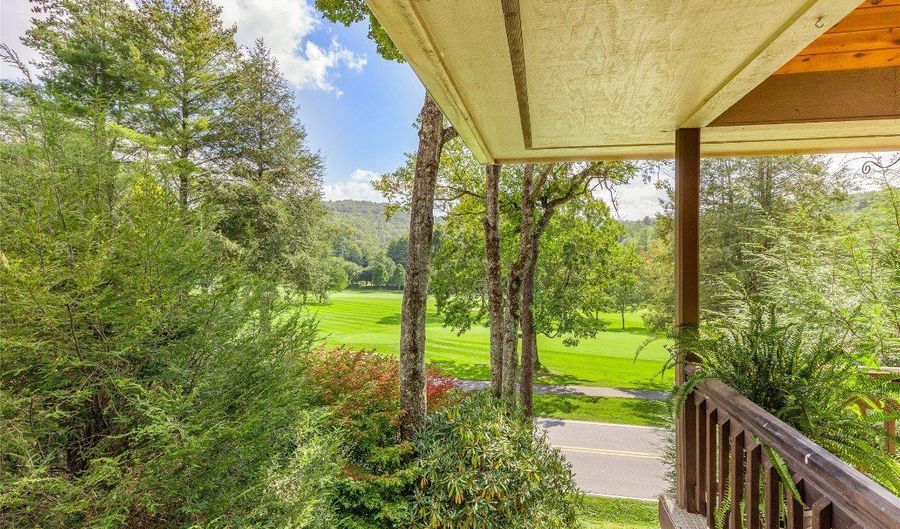 36 Rocky Ridge Rd, Highlands, NC 28741 - 3 Beds, 3 Bath