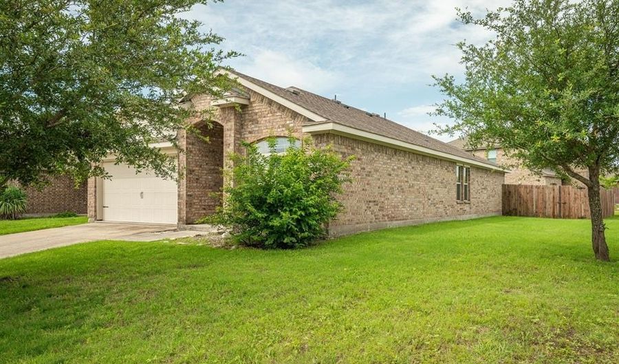 3213 Elam Dr, Anna, TX 75409 - 4 Beds, 2 Bath