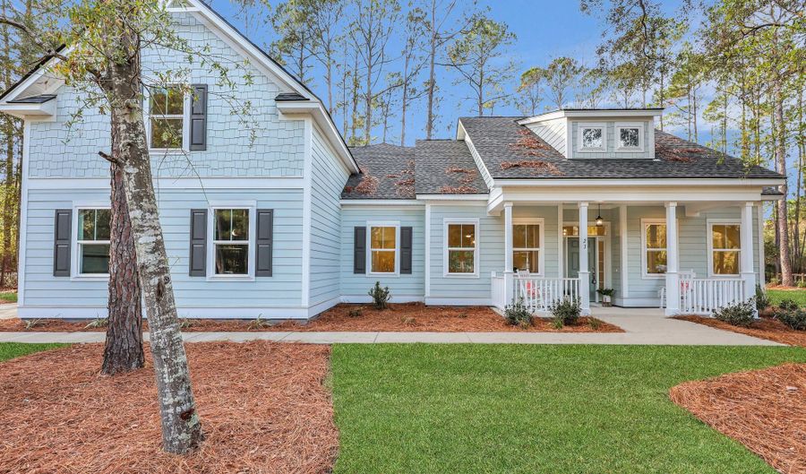 23 Thomas Sumter St, Beaufort, SC 29907 - 4 Beds, 4 Bath