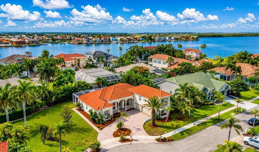 5909 ZAKI Ln, Apollo Beach, FL 33572 - 4 Beds, 4 Bath