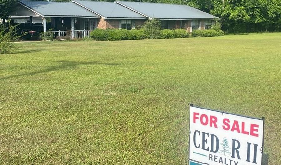 CR 72 4370 W County road 72, Ariton, AL 36311 - 3 Beds, 2 Bath