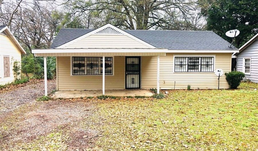 339 E PARK Ave, Montgomery, AL 36110 - 3 Beds, 2 Bath