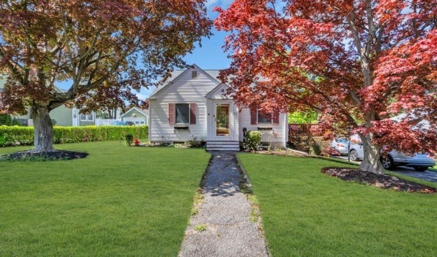 43 Everett Dr, Andover, NJ 07801 - 3 Beds, 2 Bath