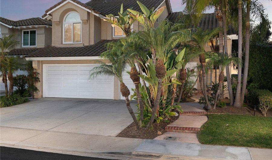 33 Pheasant Ln, Aliso Viejo, CA 92656 - 4 Beds, 4 Bath