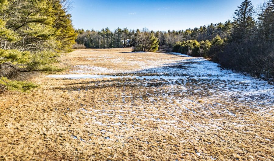 1 Red Pine Way, Falmouth, ME 04105 - 4 Beds, 4 Bath
