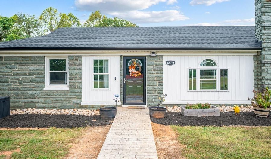 3270 Wards Rd, Altavista, VA 24517 - 3 Beds, 3 Bath