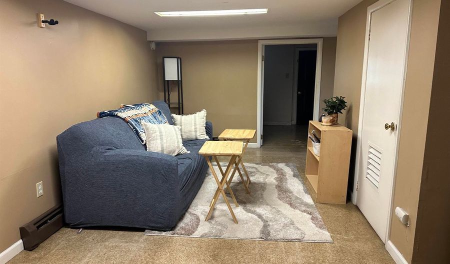 205 S Vermont Ave Ave 1, Atlantic City, NJ 08401 - 2 Beds, 1 Bath