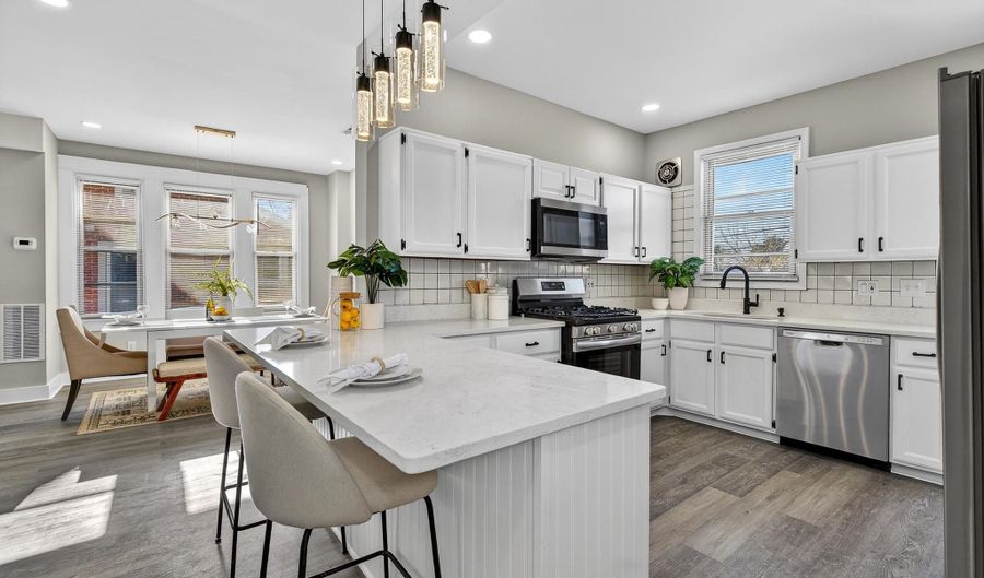 5602 FAIR OAKS Ave, Baltimore, MD 21214 - 5 Beds, 3 Bath