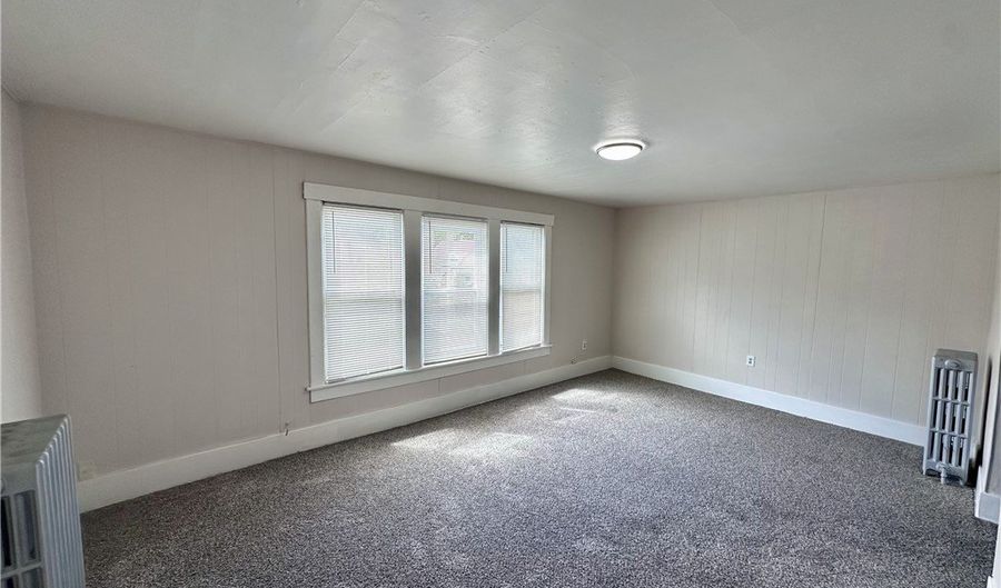 191 Rhodes Ave, Akron, OH 44302 - 1 Beds, 1 Bath