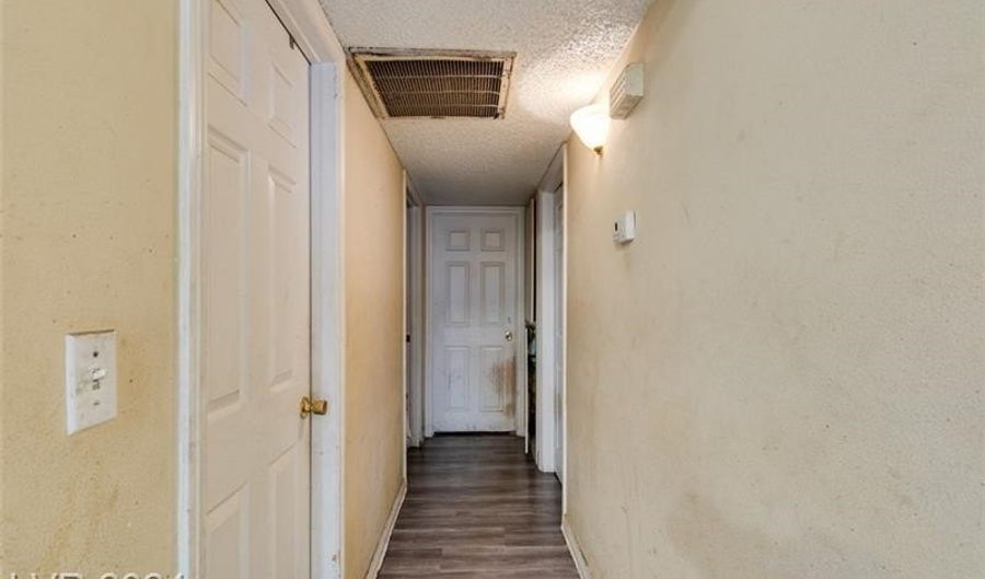 4316 Tara Ave 4, Las Vegas, NV 89102 - 2 Beds, 1 Bath