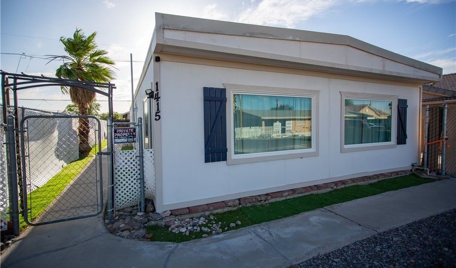 1415 Willow Ln, Bullhead City, AZ 86442 - 3 Beds, 2 Bath