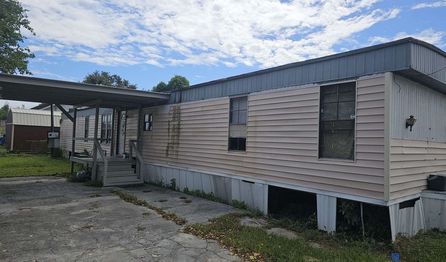 2280 River Rd, Berwick, LA 70342 - 3 Beds, 1 Bath