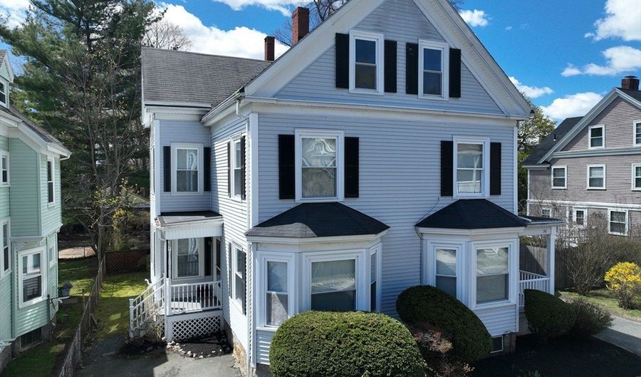 35-37 Thorndike St, Beverly, MA 01915 - 6 Beds, 3 Bath