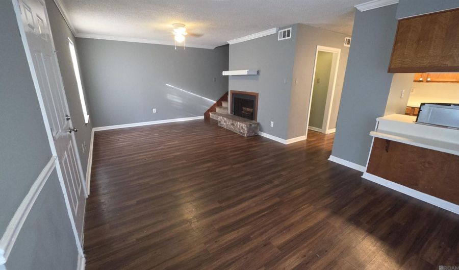 5141 E Hunters Chapel Ct #D, Baton Rouge, LA 70817 - 2 Beds, 2 Bath