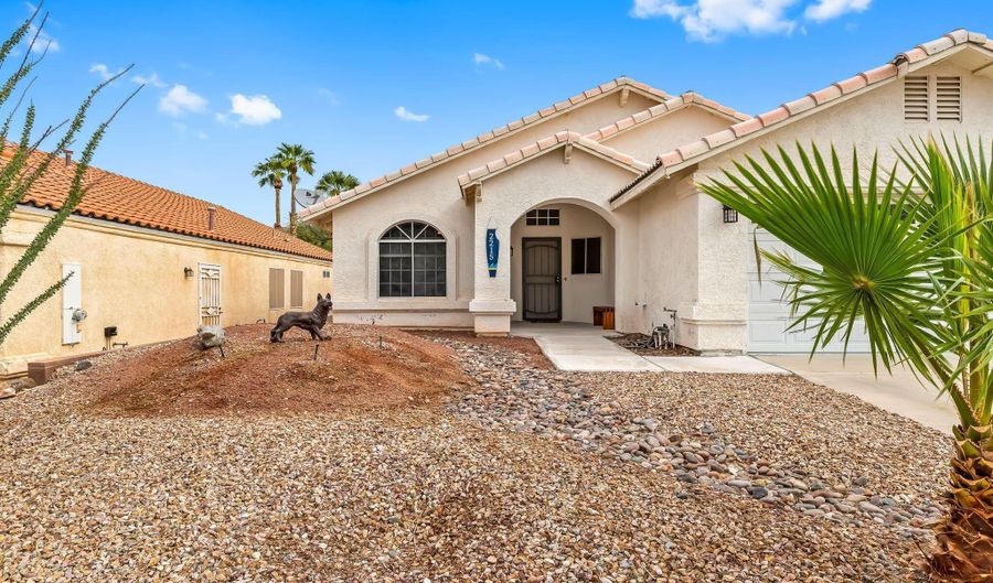 2215 Hijolly Dr, Bullhead City, AZ 86442 - 3 Beds, 2 Bath