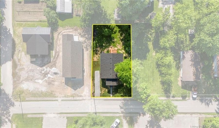 1130 Mann Ave, Austin, IN 47102 - 5 Beds, 2 Bath