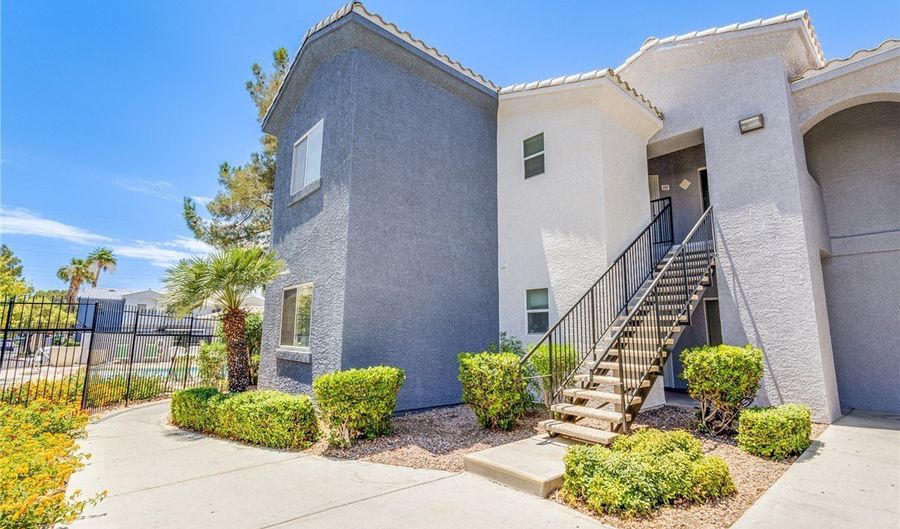 8400 W Charleston Blvd 237, Las Vegas, NV 89117 - 3 Beds, 2 Bath