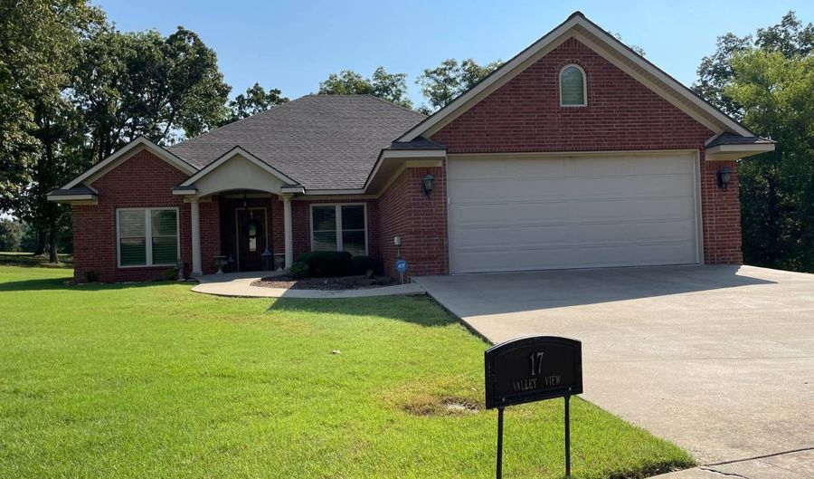 17 Valley View Rd, Batesville, AR 72501 - 3 Beds, 2 Bath