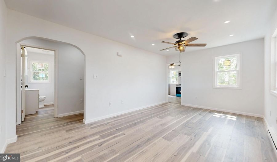 15237 BLANCHARD Rd, Bridgeville, DE 19933 - 3 Beds, 1 Bath