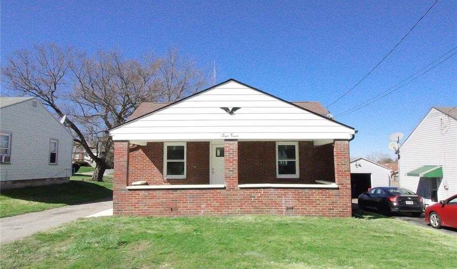 820 Cornell St, Youngstown, OH 44502 - 2 Beds, 2 Bath