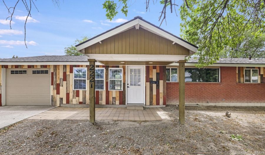 2221 Conant Dr, Burley, ID 83318 - 4 Beds, 2 Bath