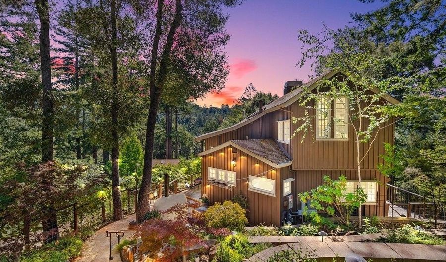 2030 Sparrow Valley Rd, Aptos, CA 95003 - 3 Beds, 2 Bath