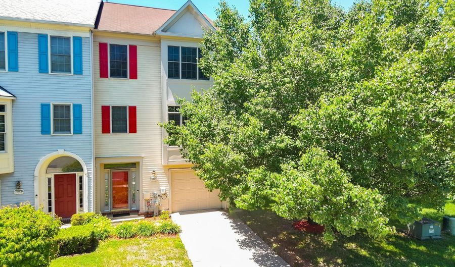 7822 QUILL POINT Dr, Bowie, MD 20720 - 4 Beds, 4 Bath