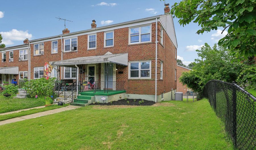 4213 DORIS Ave, Baltimore, MD 21225 - 3 Beds, 2 Bath