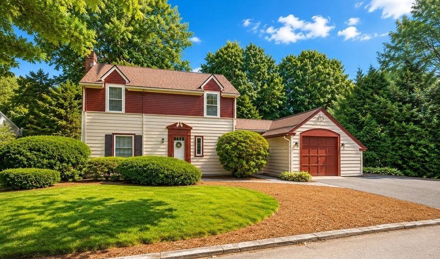 59 Payson St, Attleboro, MA 02703 - 3 Beds, 2 Bath