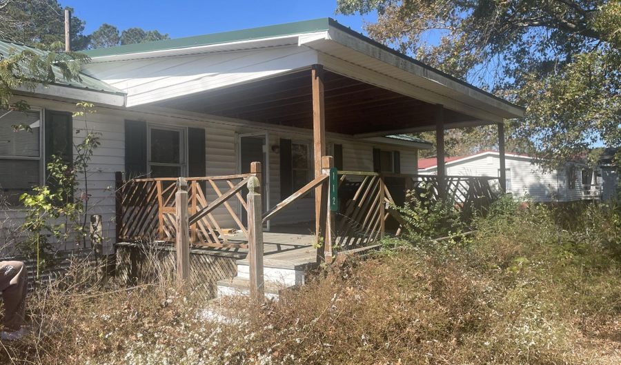 112 Holloman Ln, Ahoskie, NC 27910 - 3 Beds, 2 Bath