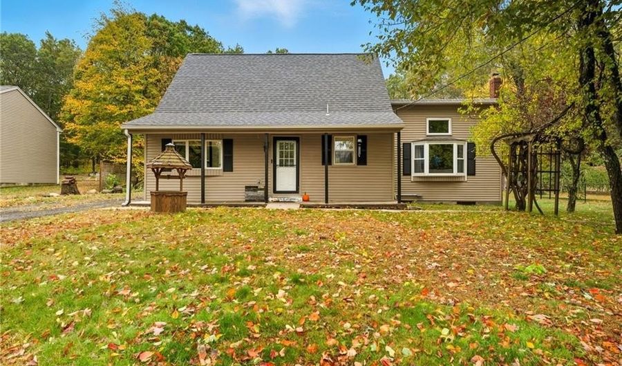 75 Staghead Dr, Burrillville, RI 02859 - 3 Beds, 2 Bath