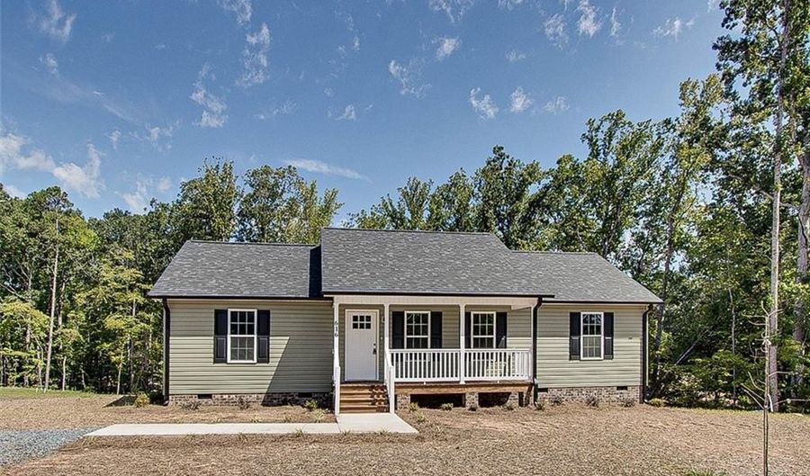 616 Glendale Dr, Asheboro, NC 27205 - 3 Beds, 2 Bath