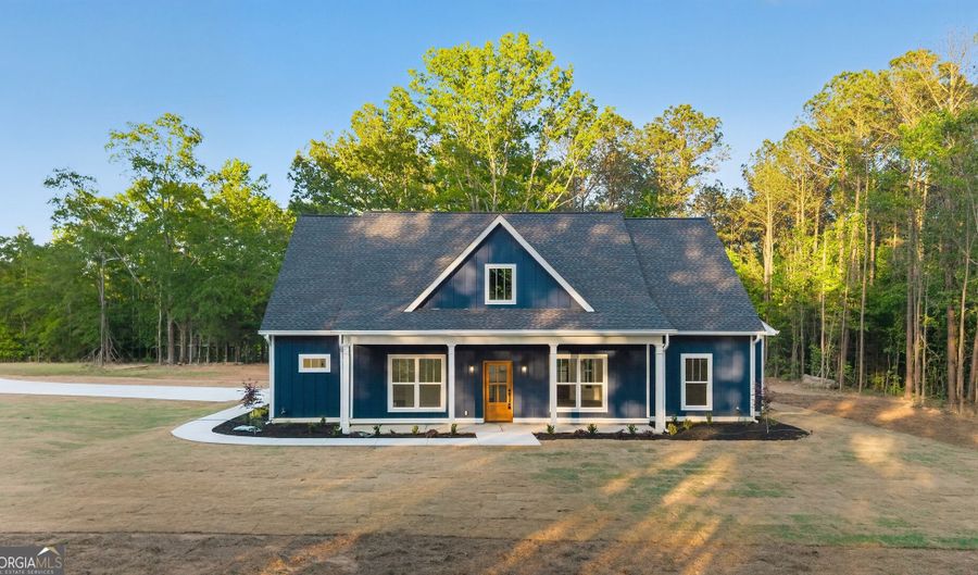 166 Midway Rd, Barnesville, GA 30204 - 4 Beds, 3 Bath