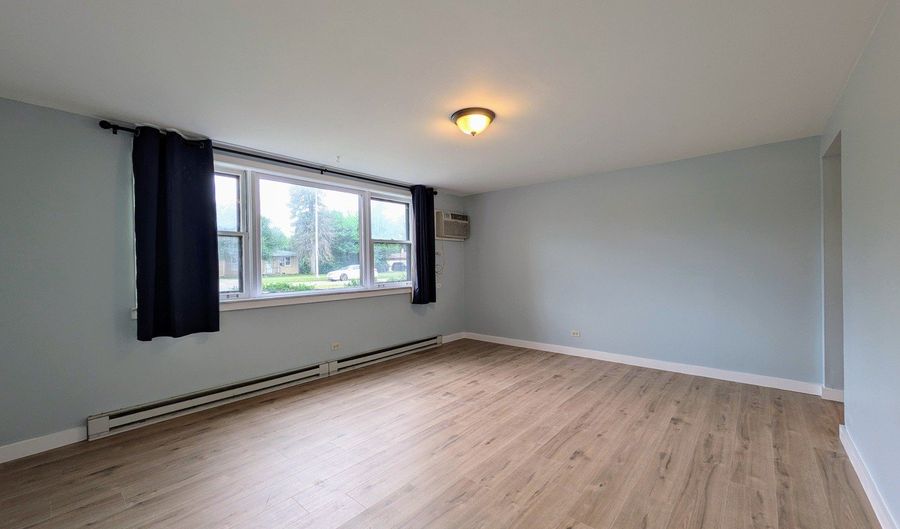 11840 S Karlov Ave BW, Alsip, IL 60803 - 1 Beds, 1 Bath
