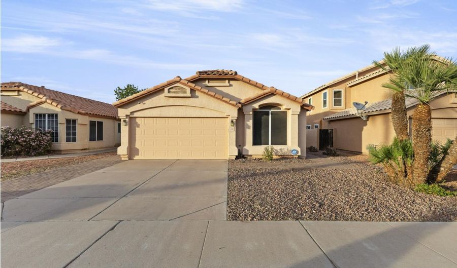 1142 W SPARROW Dr, Chandler, AZ 85286 - 3 Beds, 2 Bath