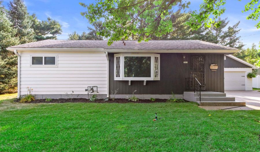 1911 45TH St S, Wisconsin Rapids, WI 54494 - 3 Beds, 1 Bath