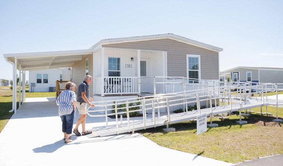 14 Live Bait Dr, Avon Park, FL 33825 - 3 Beds, 2 Bath