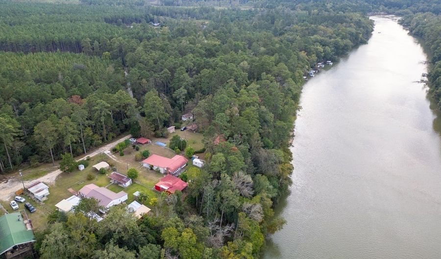 163 High Bluff Rd, Baxley, GA 31513 - 3 Beds, 1 Bath