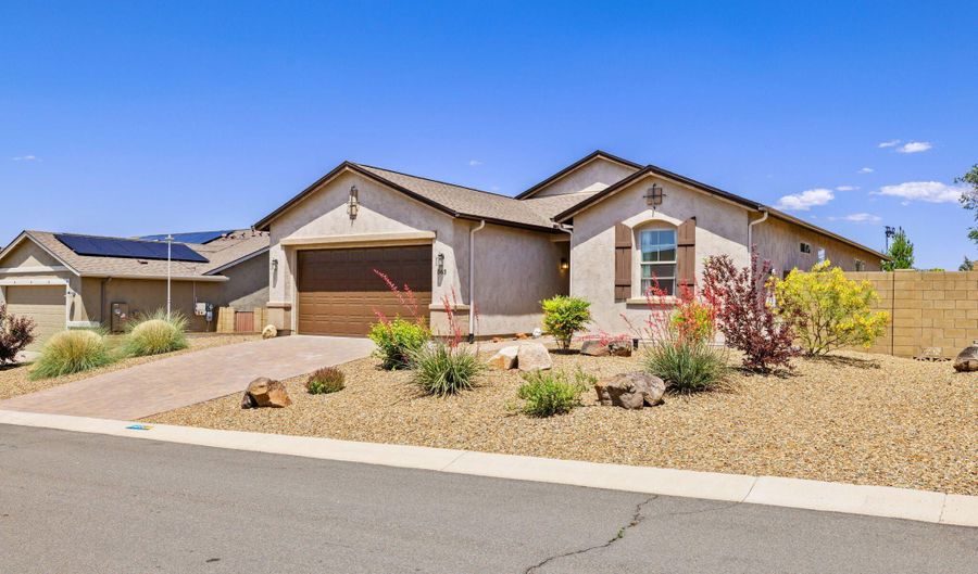 365 Grafton Ct, Chino Valley, AZ 86323 - 3 Beds, 2 Bath