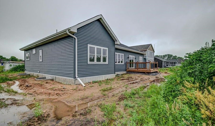 409 Chad Trl, Arlington, WI 53911 - 3 Beds, 2 Bath