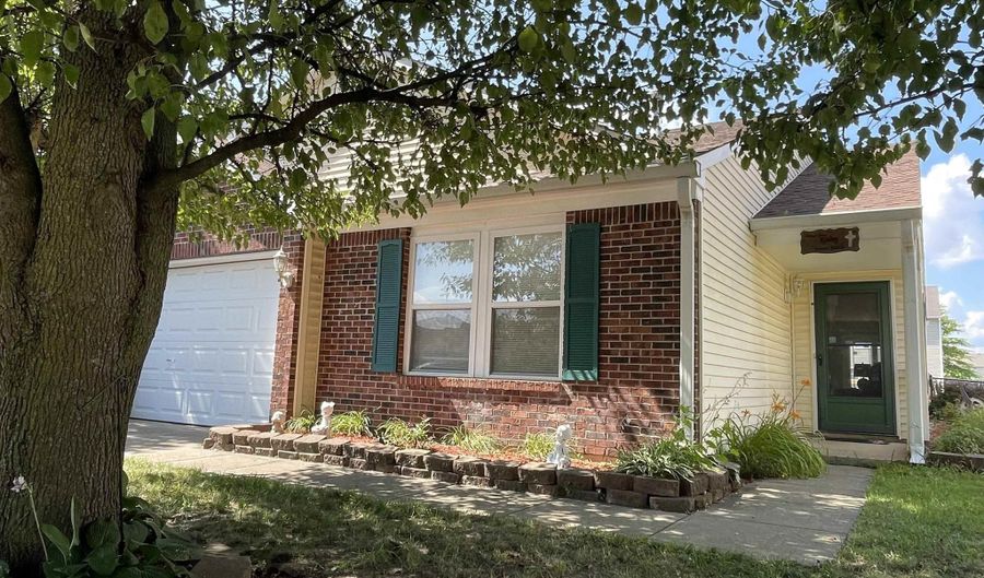 1728 Brassica Way, Indianapolis, IN 46217 - 3 Beds, 2 Bath