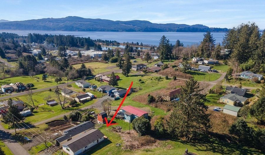 6670 SEATTLE Ave, Bay City, OR 97107 - 3 Beds, 1 Bath