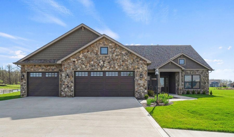 2008 Bogey Ct, Auburn, IN 46706 - 3 Beds, 3 Bath