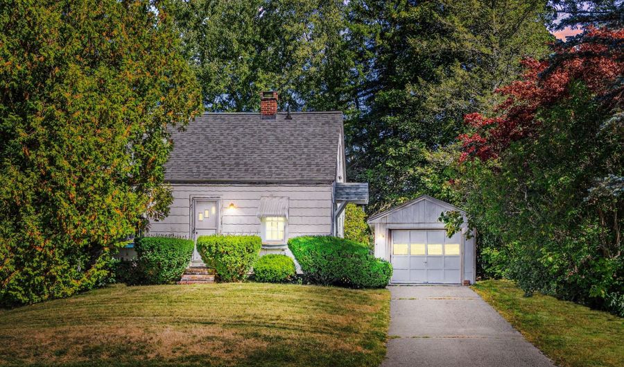 191 Cony St, Augusta, ME 04330 - 3 Beds, 0 Bath